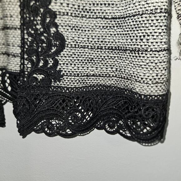 Chicos Tweed Lace and Fringe Cardigan. 3/4 Sleeves. Size M - Picture 5 of 7